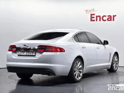 2012 Jaguar XF 2.2D Luxury, фото 2, лот 10117482