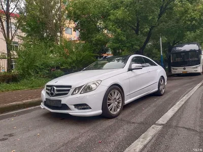 2012 Mercedes-Benz E-Class (Import) E 200 CGI Coupe, фото 1, лот 10996265