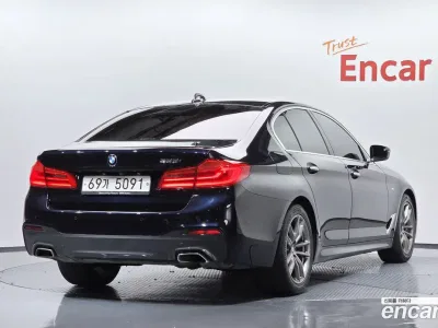 2018 BMW 5-Series 530i M Sport Package Plus, фото 1, лот 10076708