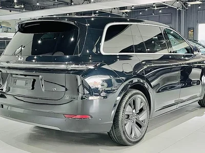 2023 Li Auto Li Xiang L9 Model Pro, фото 4, лот 10825183
