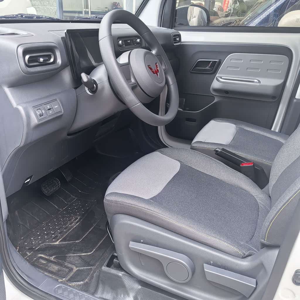 2025 Wuling Motors Wuling Zhiguang NEV Model 305km Base Version, фото 4, лот 11218039