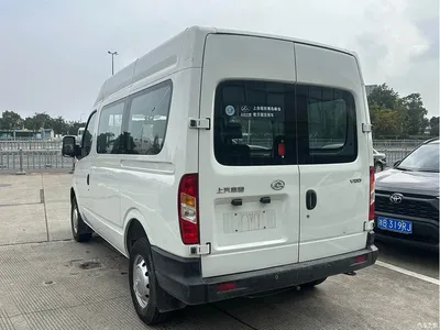 2019 SAIC Maxus Xintu V80 Model 2.5T Classic 6-speed manual Aoyuntong short wheelbase medium roof 5/6-seater, фото 4, лот 11160758