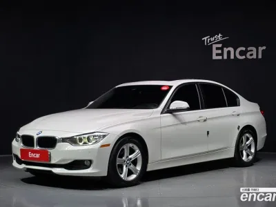 2014 BMW 3-Series 320i, фото 1, лот 10202806