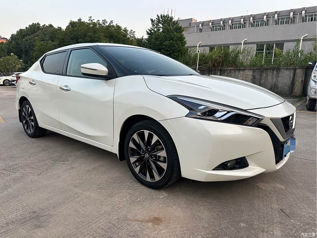 2018 Nissan Bluebird 1.6L CVT Smart Cool Sound Edition, фото 3, лот 11198187