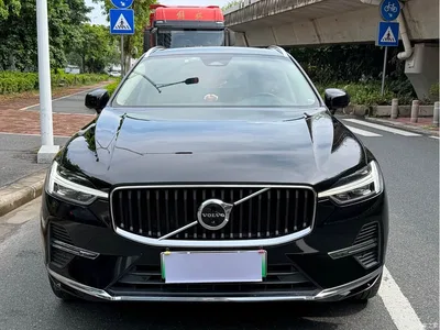 2022 Volvo XC60 Plug-in Hybrid T8 Plug-in Hybrid Long Range AWD Momentum Luxury Edition, фото 2, лот 10363242