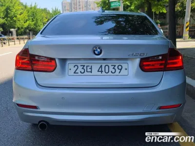 2013 BMW 3-Series 320i, фото 3, лот 10043625