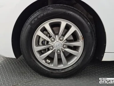 2019 Hyundai AVANTE 1.6, фото 4, лот 10101453