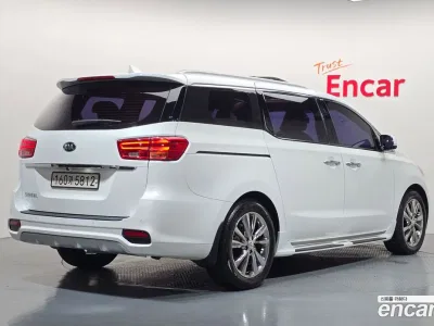 2019 Kia Canival 9-Seater Luxury, фото 2, лот 11493802