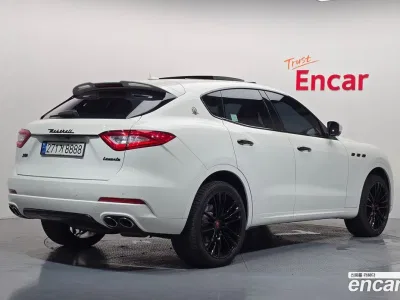 2017 Maserati Levante 3.0 AWD Sport, фото 2, лот 10519393