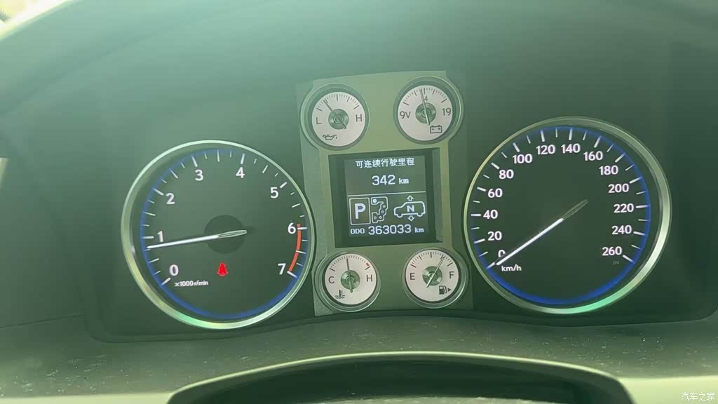 2007 Lexus LX 570, фото 4, лот 11135632