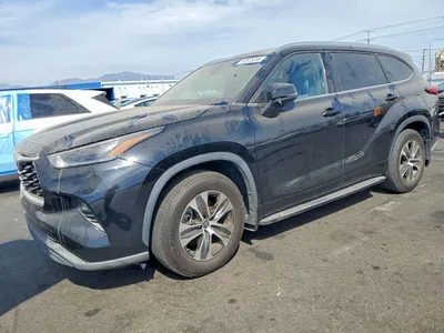 2021 TOYOTA HIGHLANDER XLE, фото 1, лот 10984400
