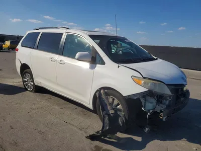 2012 TOYOTA SIENNA XLE 7-PASSENGER, фото 4, лот 10494757