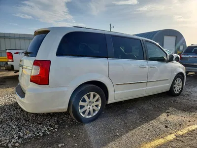 2016 CHRYSLER TOWN & COUNTRY TOURING, фото 3, лот 10869339