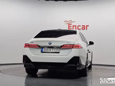 2024 BMW 5-Series 530i xDrive M Sport, фото 4, лот 10179007
