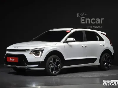 2025 Kia Niro Signature, фото 1, лот 10115474