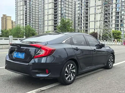 2016 Honda Civic 220TURBO CVT Luxury Edition, фото 4, лот 10440108