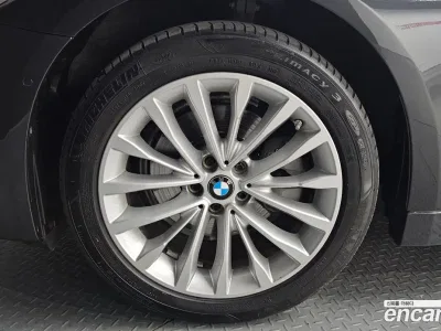2019 BMW 5-Series 520d xDrive Luxury Plus, фото 4, лот 10050156