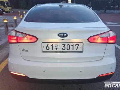 2015 Kia K3 Luxury, фото 2, лот 10406502