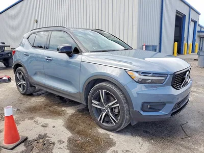 2022 VOLVO XC40 T4 R-DESIGN, фото 4, лот 10671388