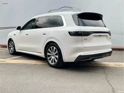 2025 AITO Wenjie AITO M8 Pure Electric Max+ 5-Seater Long Range Version, фото 4, лот 10277370