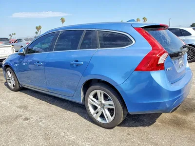 2015 VOLVO V60 PREMIER, фото 2, лот 10877304