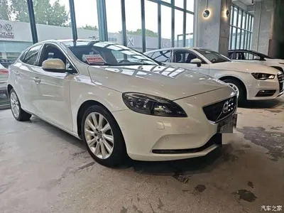 2015 Volvo V40 1.6T Smart Elegance Edition, фото 3, лот 11132871
