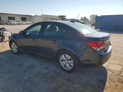 2015 CHEVROLET CRUZE LS, фото 2, лот 10584848
