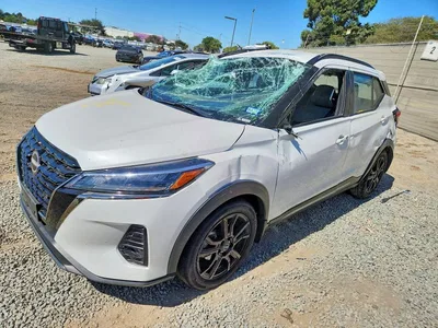 2024 NISSAN KICKS SR, фото 1, лот 10760239
