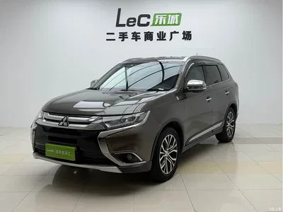 2016 Mitsubishi Outlander (Import) 2.4L 4WD Elite 5-seater, фото 1, лот 10339711