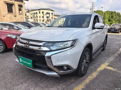 2018 Mitsubishi Outlander 2.0L 2WD Jiale Edition 7-seater, фото 1, лот 10340559