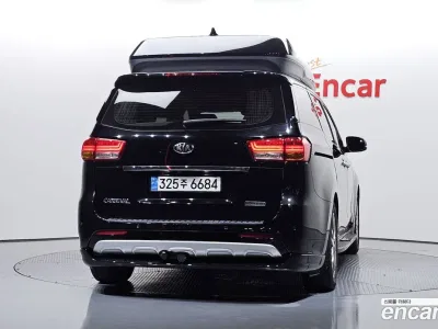 2017 Kia Canival Gasoline 9-seater Hi-Limousine, фото 4, лот 10518194
