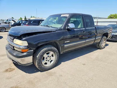 2000 CHEVROLET SILVERADO K1500, фото 1, лот 10980937
