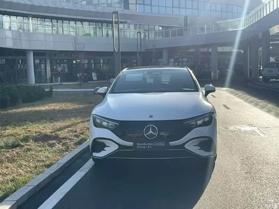 2025 Mercedes-Benz EQE 500 4MATIC Pioneer, фото 2, лот 10255290