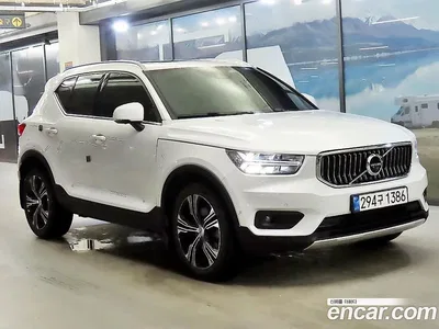 2022 Volvo XC40 B4 Inscription, фото 1, лот 10122623