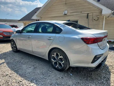2021 KIA FORTE LXS, фото 2, лот 10785288