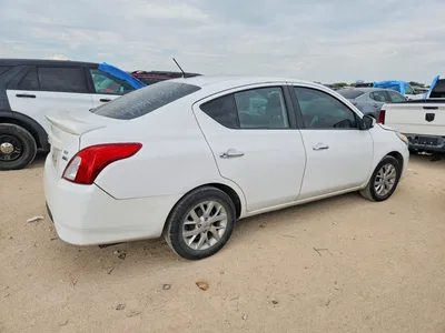 2018 NISSAN VERSA SV, фото 3, лот 10758636