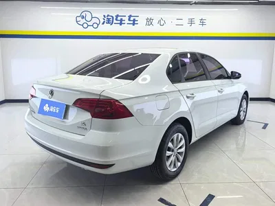 2017 Volkswagen Bora 1.6L Automatic Fashion Edition, фото 3, лот 10301865