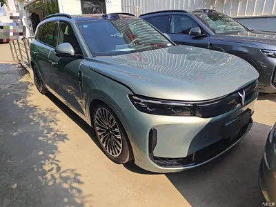 2025 Voyah Auto VOYAH FREE FREE+ 4WD Qiankun Edition, фото 4, лот 10312177