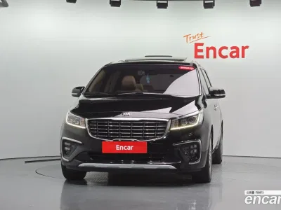 2019 Kia Canival 9-Seater Noblesse, фото 2, лот 10388385