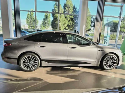 2026 Audi A6L e-tron Model Pioneer Edition, фото 3, лот 10234071