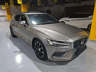 2020 Volvo S60 T4 Momentum Luxury Edition, фото 4, лот 10366210