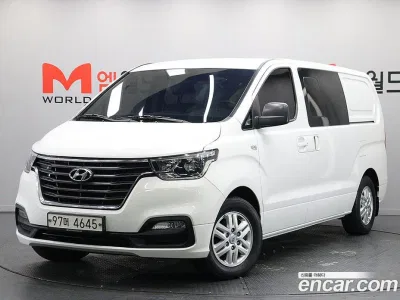 2021 Hyundai Starex Van 5-Seater, фото 1, лот 10160994