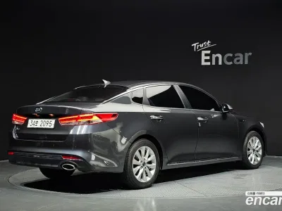 2018 Kia K5 2.0 MX, фото 1, лот 10070366