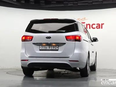 2016 Kia Canival 11-seater Luxury, фото 4, лот 11133467