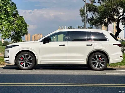 2020 Li Auto Li ONE Extended Range 6-seater, фото 2, лот 10832447