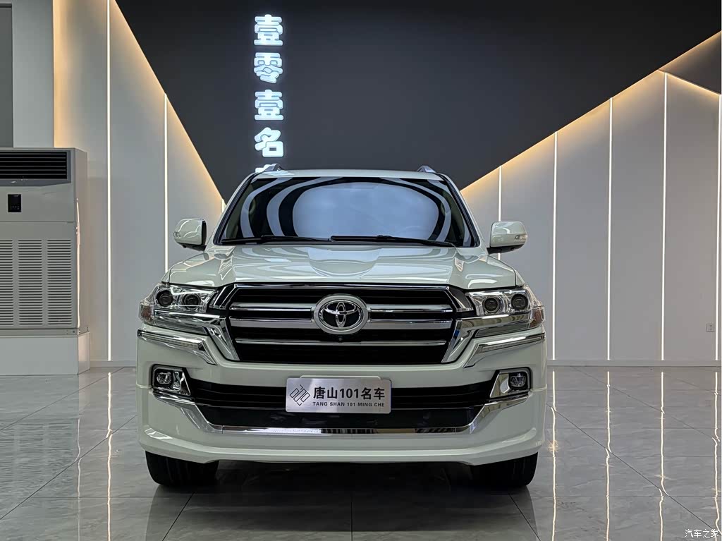 2018 Toyota Land Cruiser (Import) LC76 4.0L Middle East Version, фото 2, лот 11138708