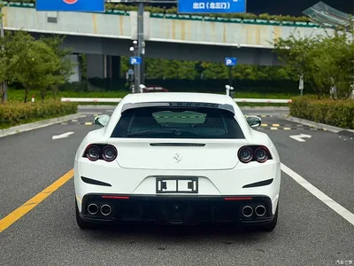 2017 Ferrari GTC4Lusso 3.9T V8, фото 4, лот 10264066
