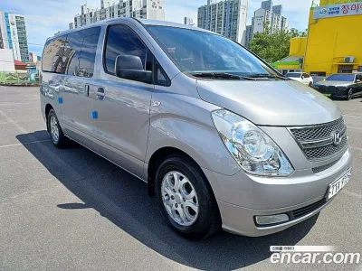 2015 Hyundai Starex 12-Seater Wagon, фото 1, лот 10160928