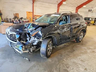 2022 TOYOTA HIGHLANDER XLE, фото 1, лот 10502283