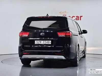 2017 Kia Canival 7-seater Limousine, фото 3, лот 10608833